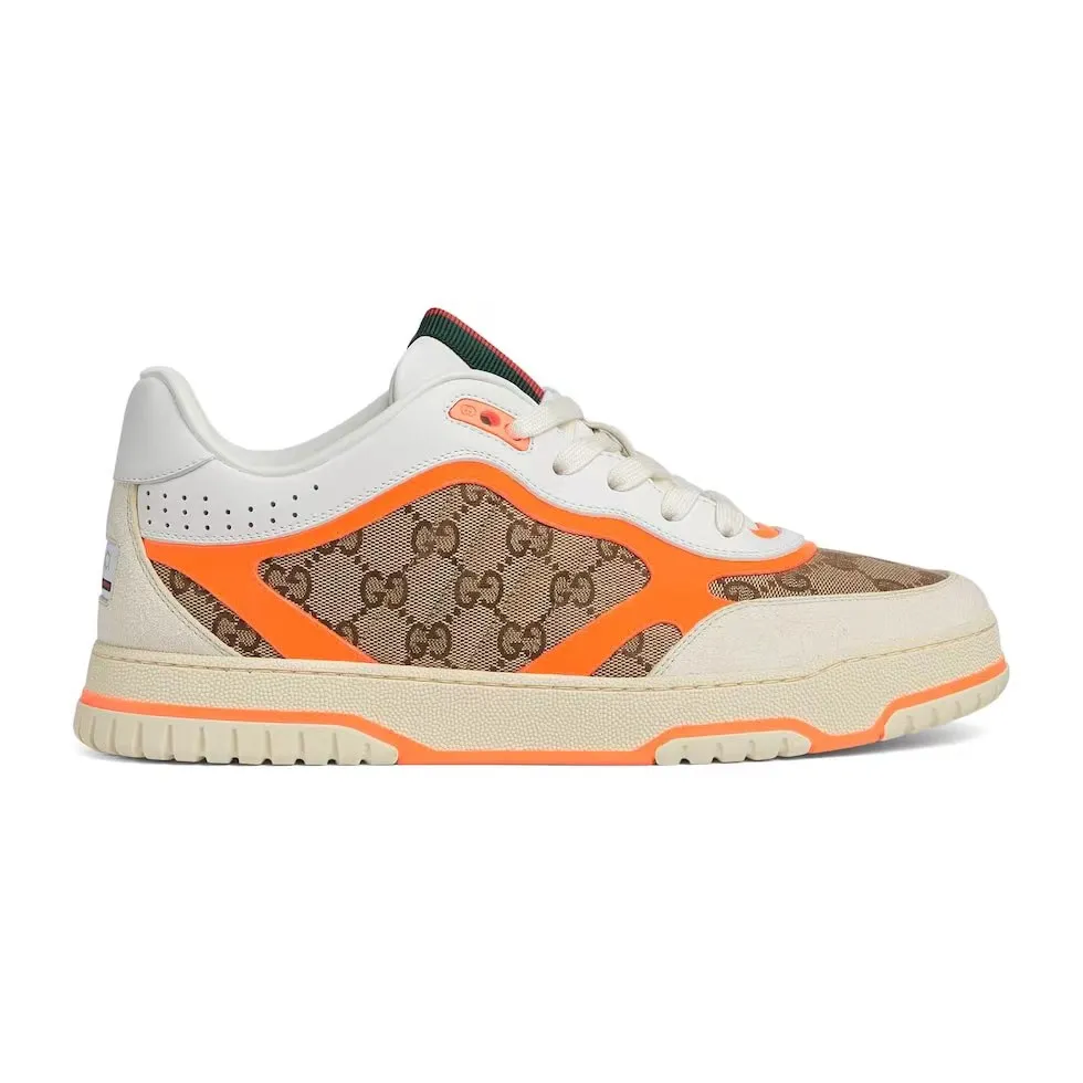 p480 Men's Men's Shoes Gucc*Gucci Re-Web series👫Couple's webbed leather sneakers, as the first sneakers created by Sabato De Sarno for Gucci, the Re-Web series reinterprets the brand's classic stripes, and sets off the modern silhouette design with bold and unique details. This shoe is crafted from iconic classic GG canvas and white leather. This new sneaker is ingeniously decorated with many of the brand's classic details, and is equipped with a bright red and green webbing tongue, which will make people fall in love at first sight. Yuan Size: Female 35-40 Male 39-44 (can be customized to 45, 46